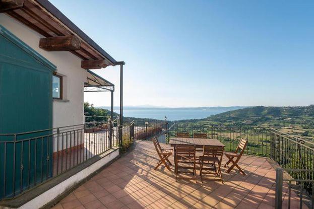 Casa Vacanze Montedoro Montefiascone Eksteriør billede
