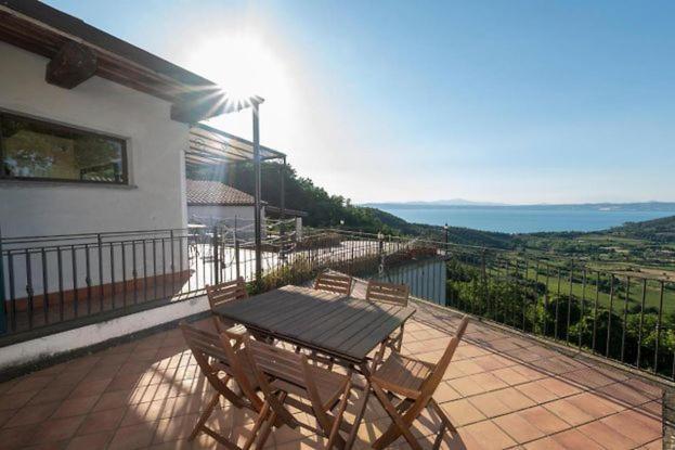 Casa Vacanze Montedoro Montefiascone Eksteriør billede